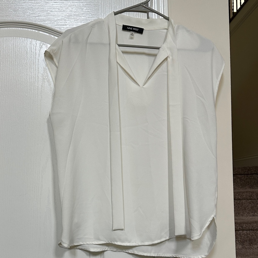 Nine West Cream Blouse with Tie Accent